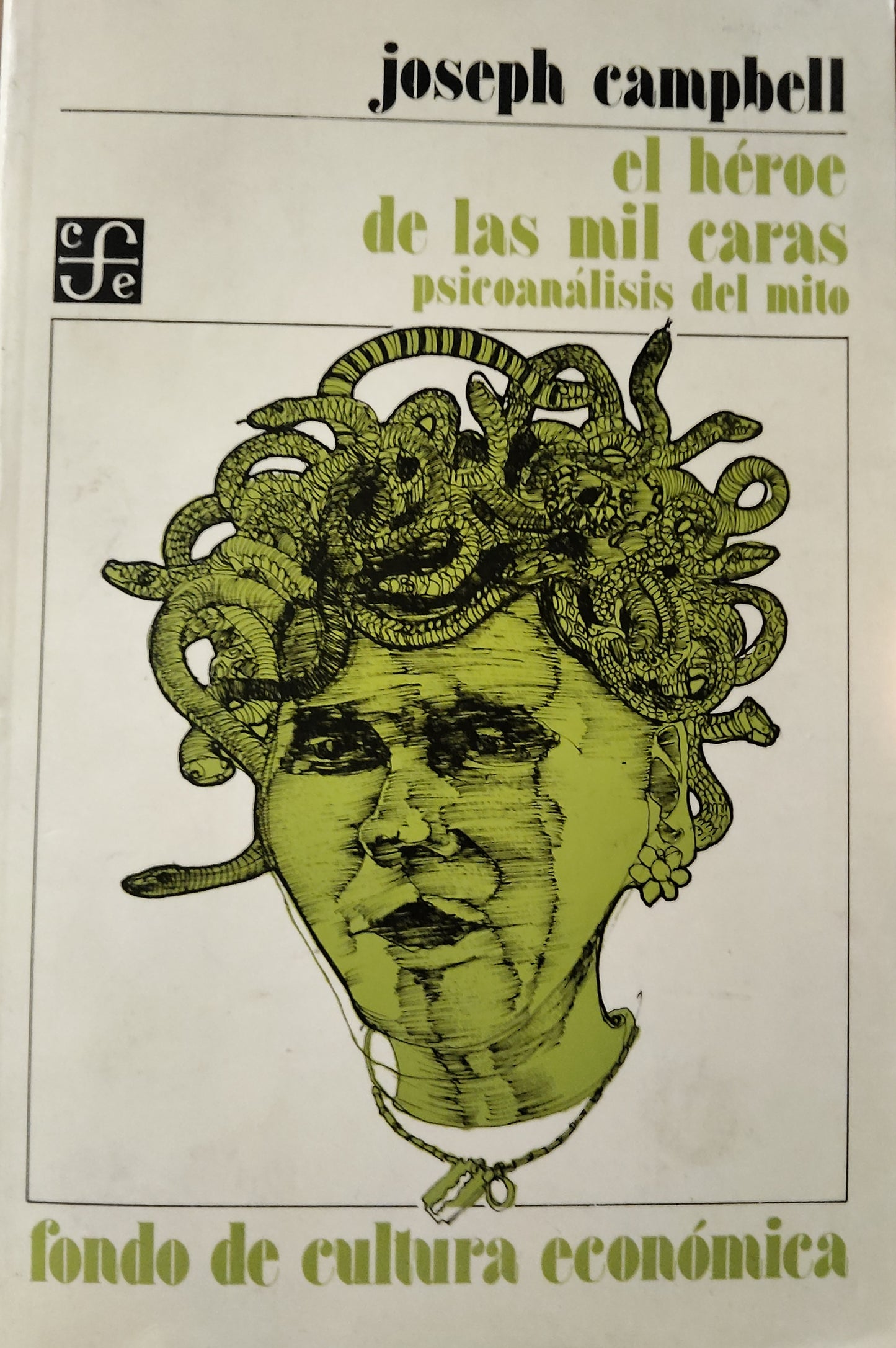 EL HÉROE DE LAS MIL CARAS